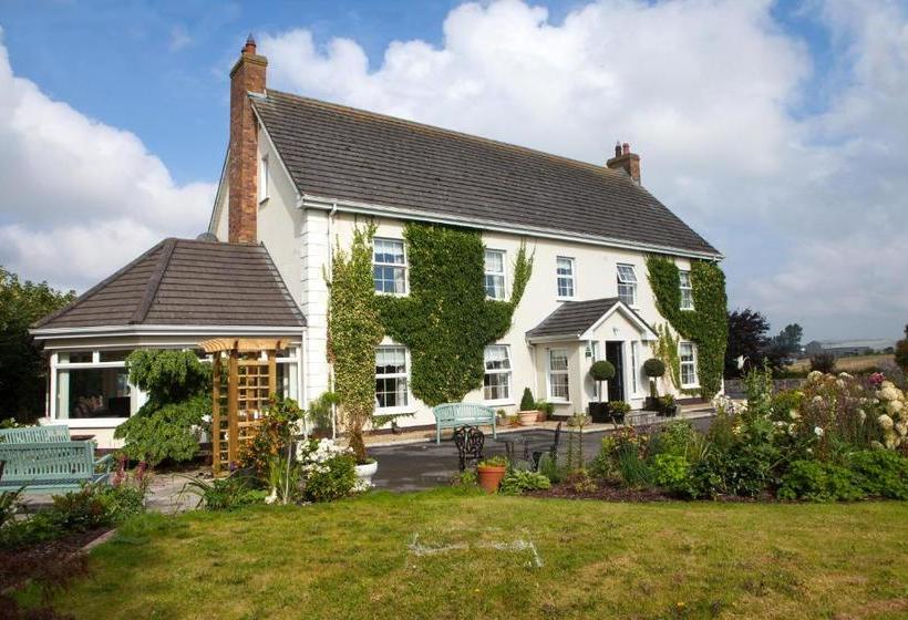 Bed and Breakfast Laburnum Lodge