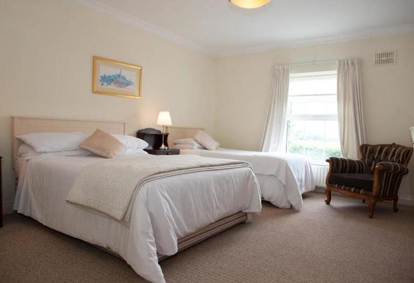 Bed and Breakfast Laburnum Lodge