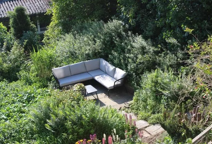 تختخواب و صبحانه Villa Kakelbont Borgloon