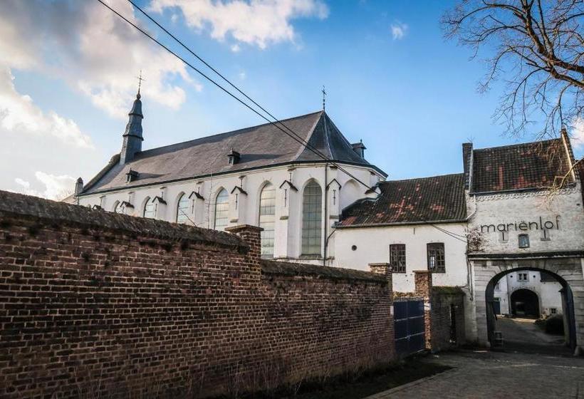 تختخواب و صبحانه Villa Kakelbont Borgloon