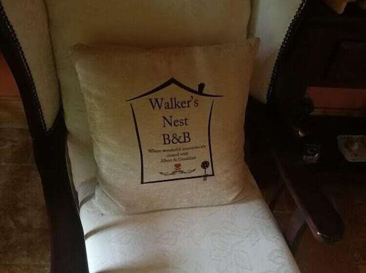 مبيت وإفطار Walkers Nest