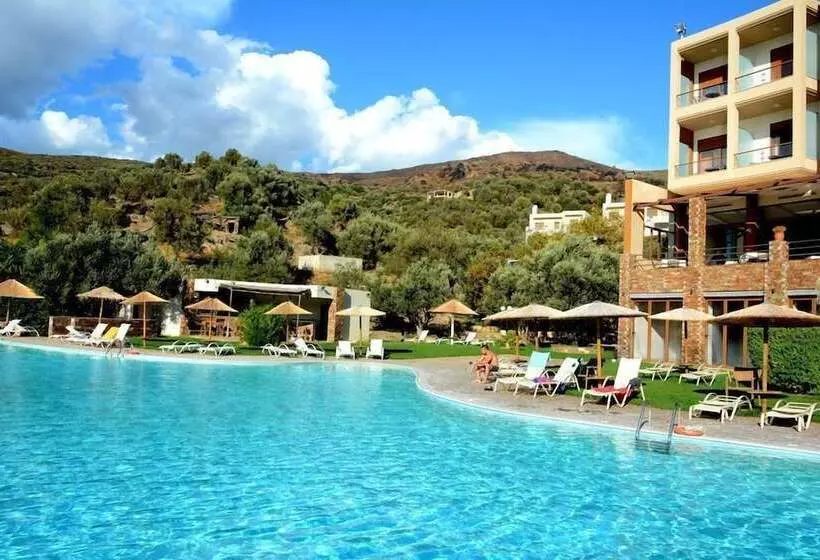 Evia Hotel & Suites