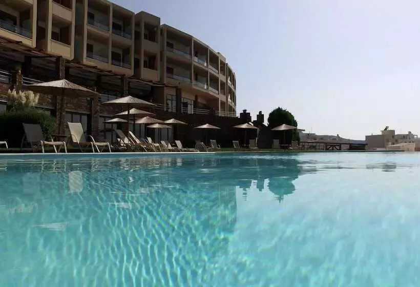 Evia Hotel & Suites