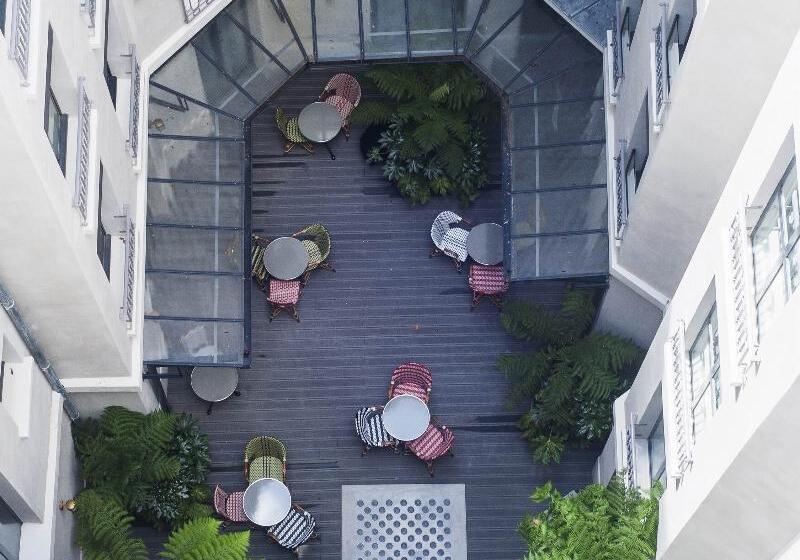 호텔 Eiffel Blomet