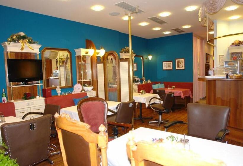 Отель Garni Daniela Urich