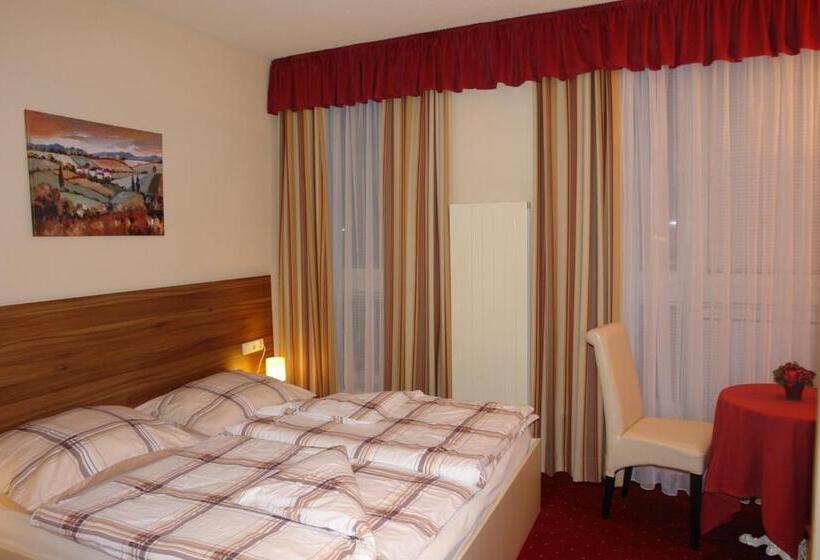 Отель Garni Daniela Urich