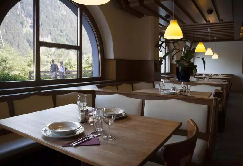 هتل Hostel Chillertal