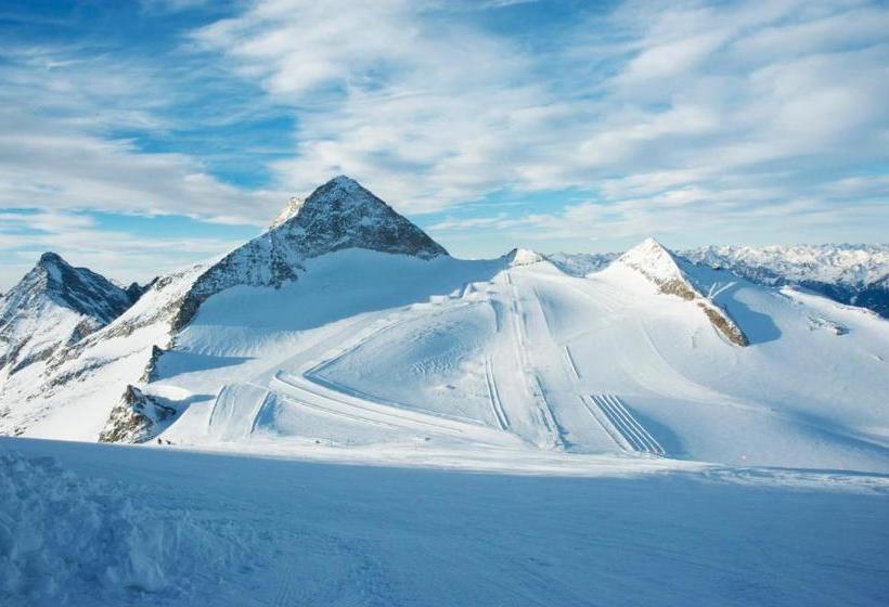 ホテル Hostel Chillertal