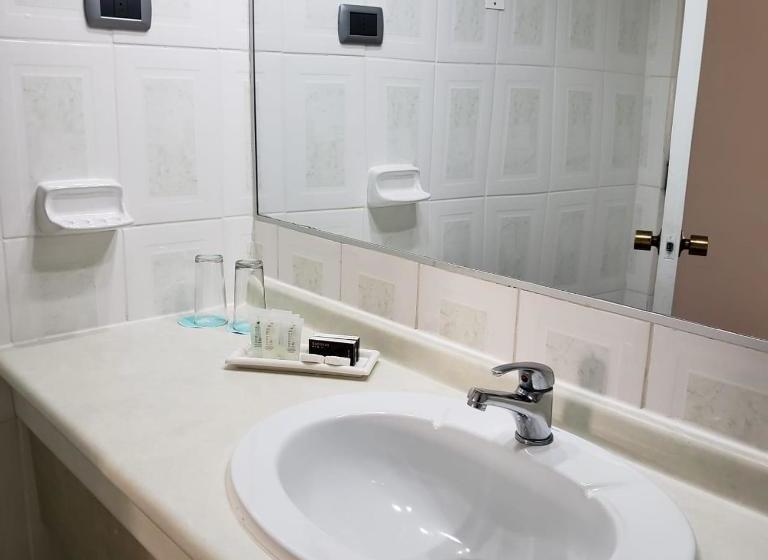 ホテル Gavina Express