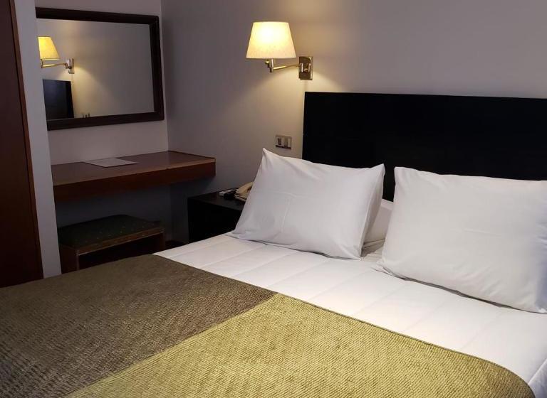 ホテル Gavina Express