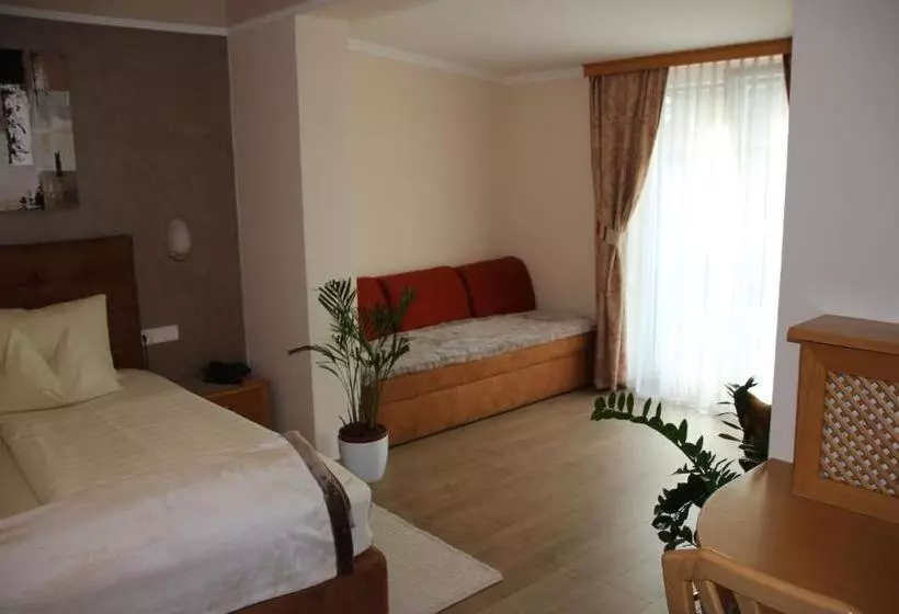 Hotel Lang