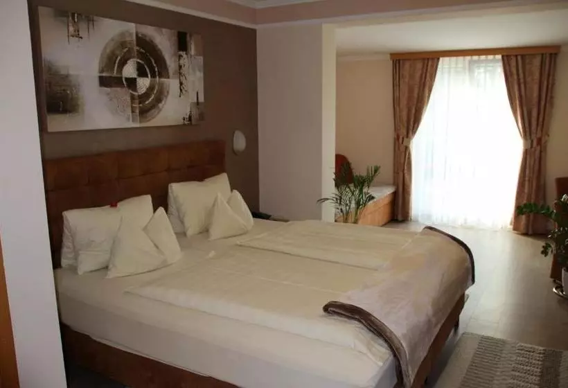 Hotel Lang