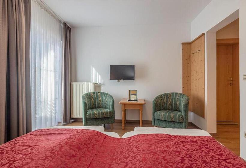 호텔 Pension Oberjörg