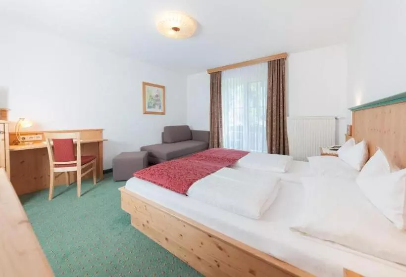 Hotelli Pension Oberjörg