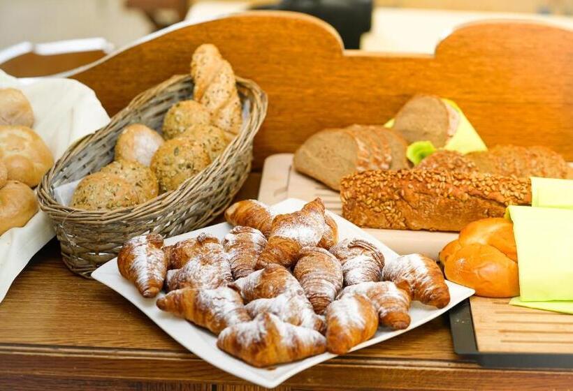 בית מלון כפרי Rosmann