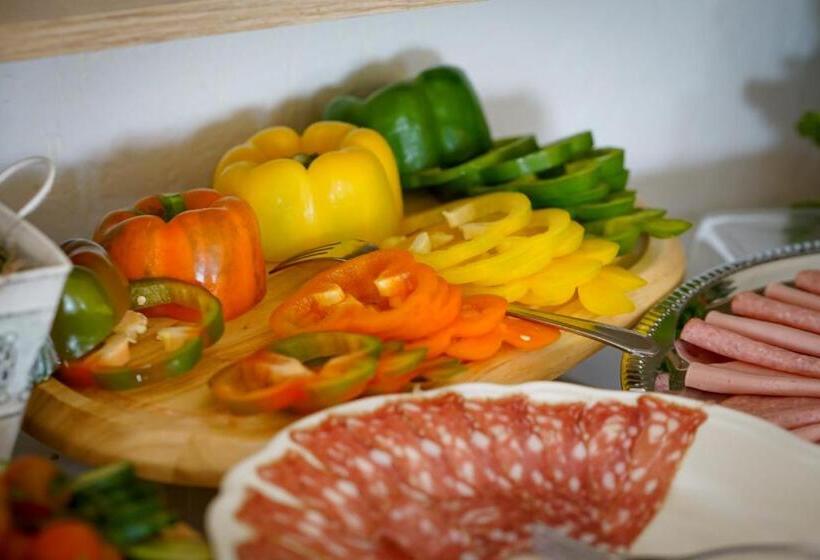 בית מלון כפרי Rosmann