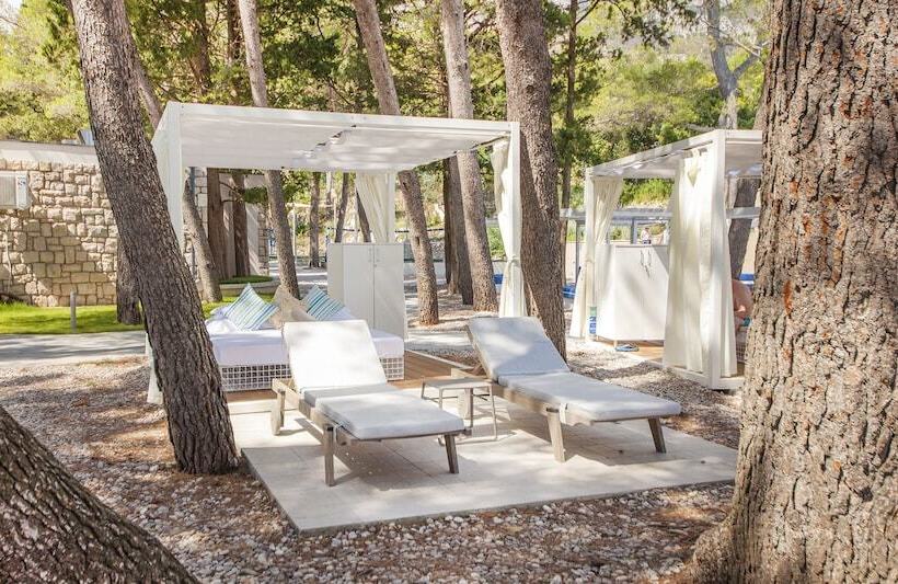 Bluesun Hotel Jadran