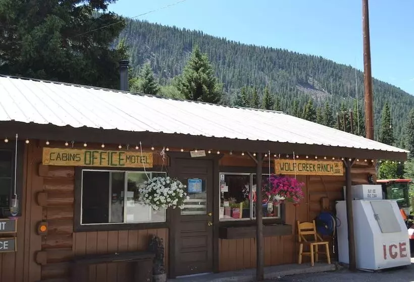 ホテル Wolf Creek Ranch Ski Lodge