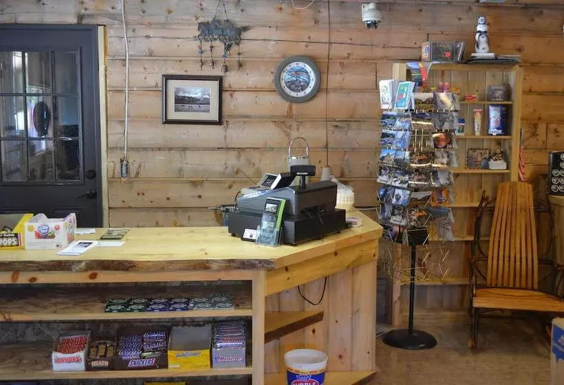 ホテル Wolf Creek Ranch Ski Lodge