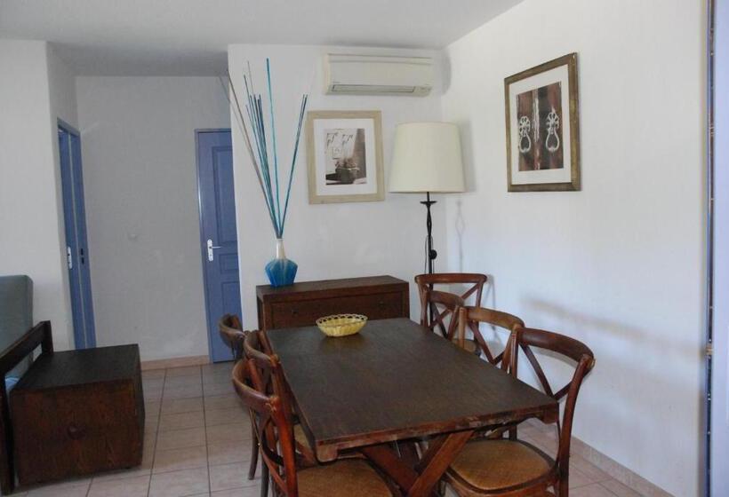 Uzes Appart Hotel Résidence Le Mas Des Oliviers