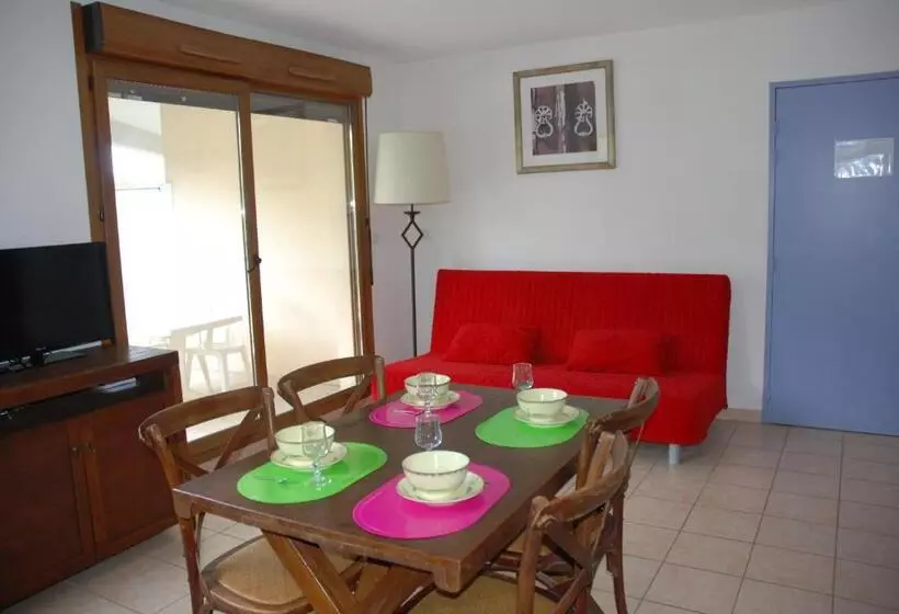 Uzes Appart Hotel Résidence Le Mas Des Oliviers
