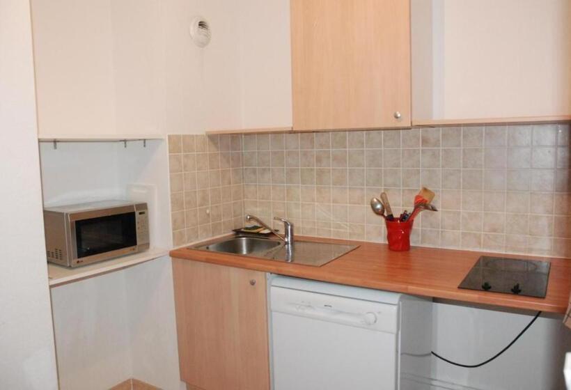 Uzes Appart Hotel Résidence Le Mas Des Oliviers