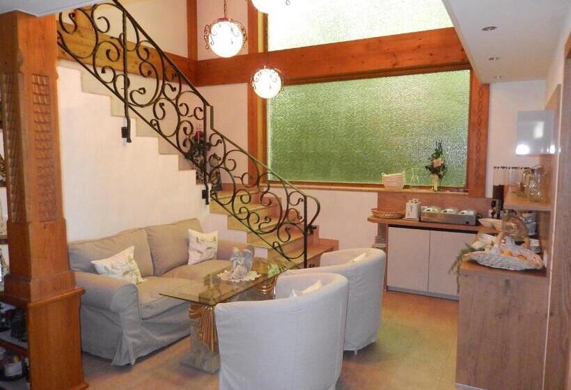 ベッドアンドブレックファースト Gästehaus Lukasser