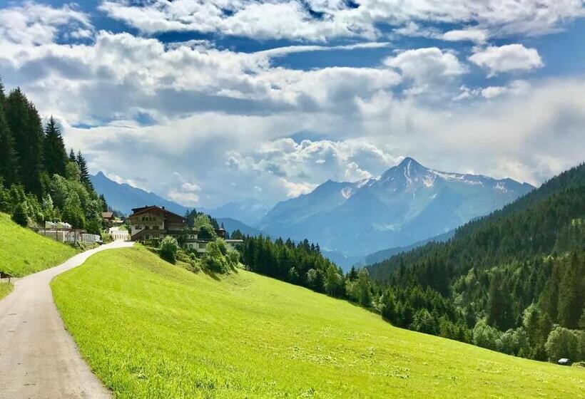 ベッドアンドブレックファースト Gästehaus Lukasser