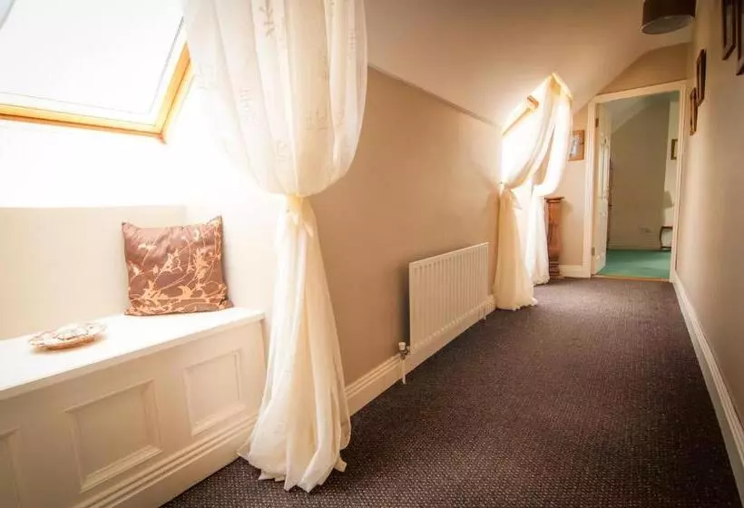 Bed and Breakfast Pairc Lodge