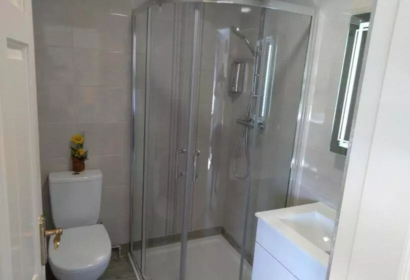 Bed and Breakfast Pairc Lodge