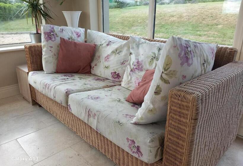 צימר Relax At Safe Haven