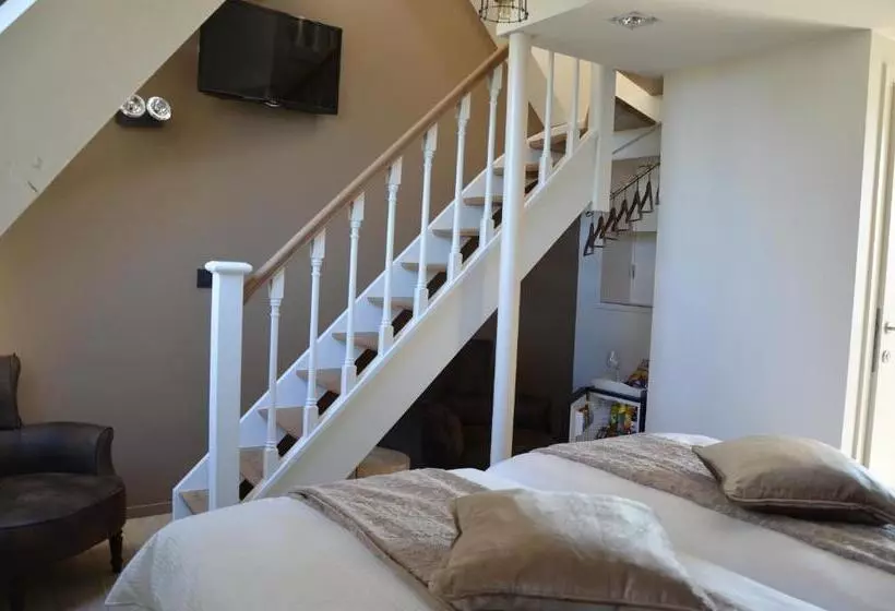تختخواب و صبحانه Vijverhuis