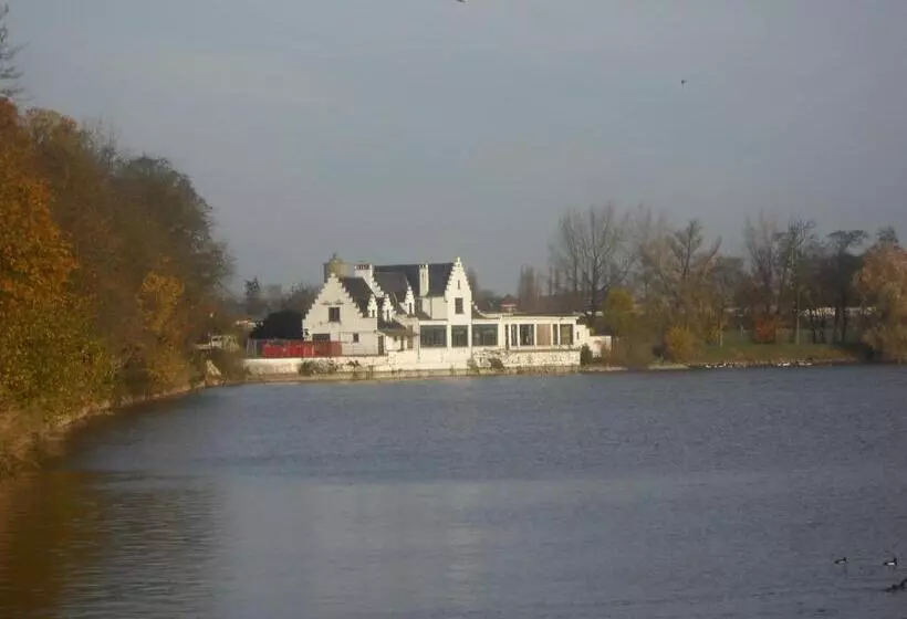 تختخواب و صبحانه Vijverhuis