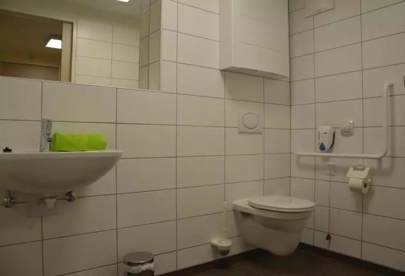 Hostel Jugendherberge St. Johann Im Pongau
