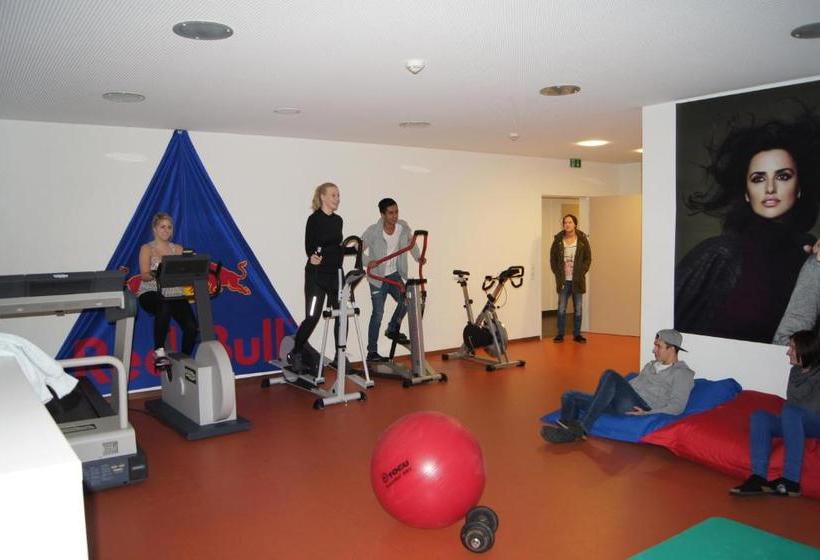 Hostel Jugendherberge St. Johann Im Pongau