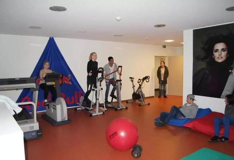 Hostel Jugendherberge St. Johann Im Pongau