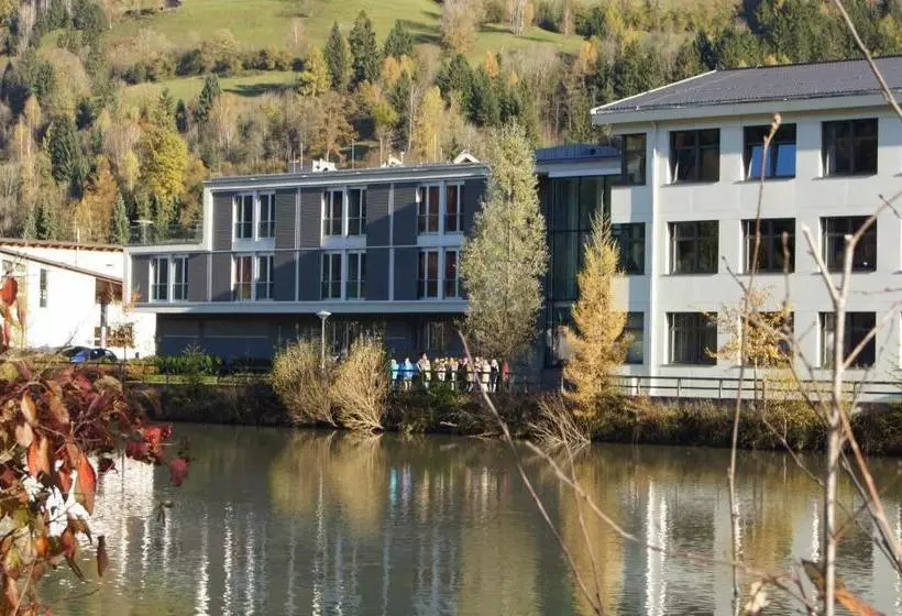 Hostel Jugendherberge St. Johann Im Pongau