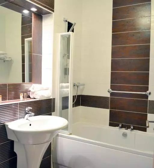 ホテル Carrick Plaza Suites And Apartments