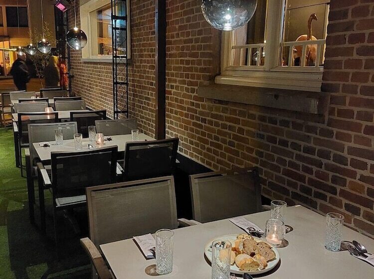 هتل De Boskar Pelt