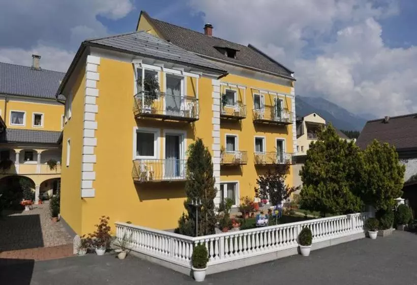 Hotelli Pension Frenzl   Kaiser Von österreich