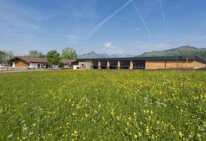 Отель Wohlfühlresort Peternhof