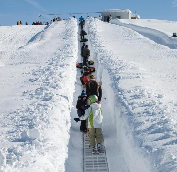 Отель Wohlfühlresort Peternhof