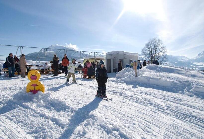 Отель Wohlfühlresort Peternhof