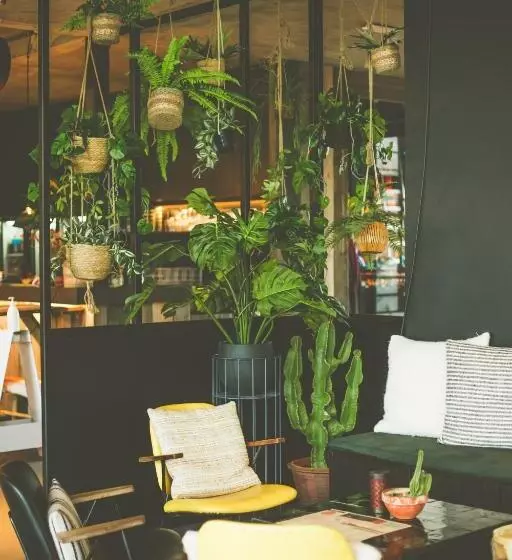 Lakeside Paradise Sport Hostel