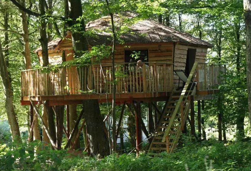 B&b La Cabane Du Bois Dormant