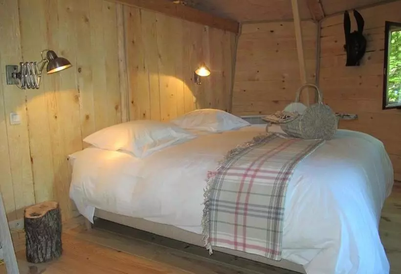 B&b La Cabane Du Bois Dormant