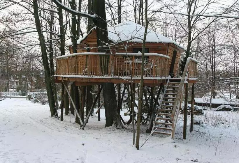 B&b La Cabane Du Bois Dormant