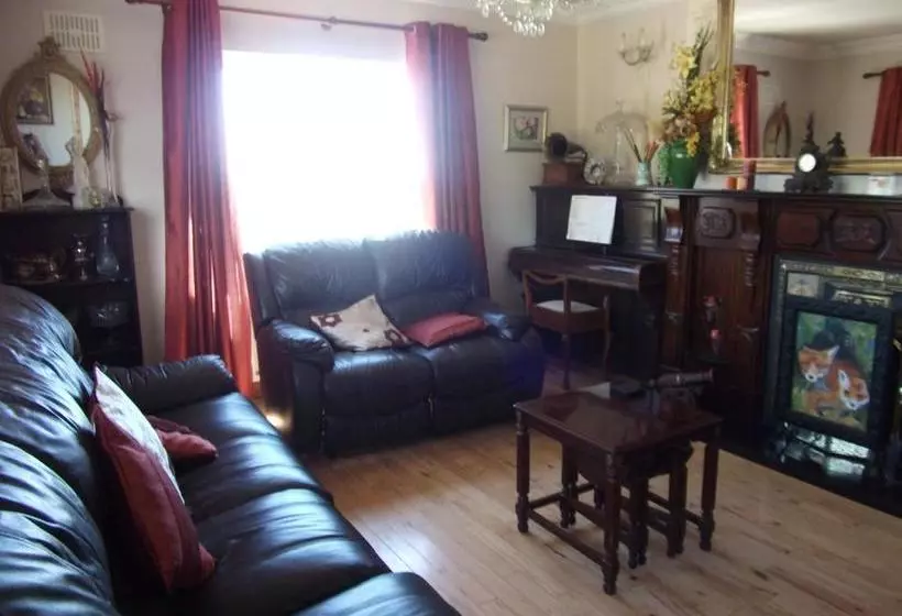Aamiaismajoitus (B&B) Carrig House