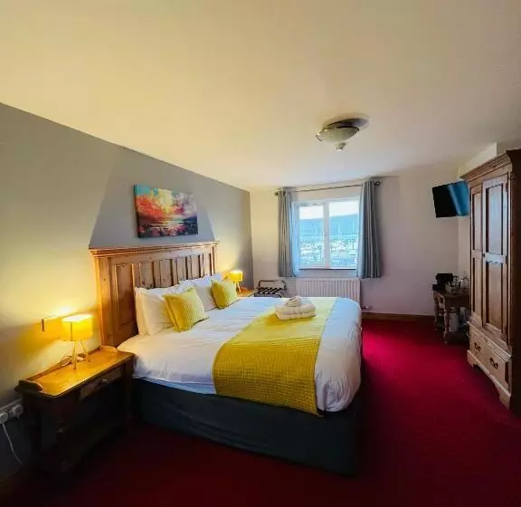 Aamiaismajoitus (B&B) Dingle Marina Lodge