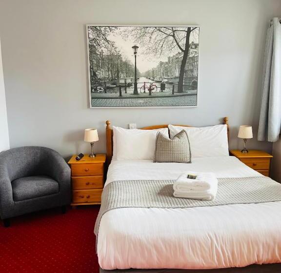 مبيت وإفطار Dingle Marina Lodge